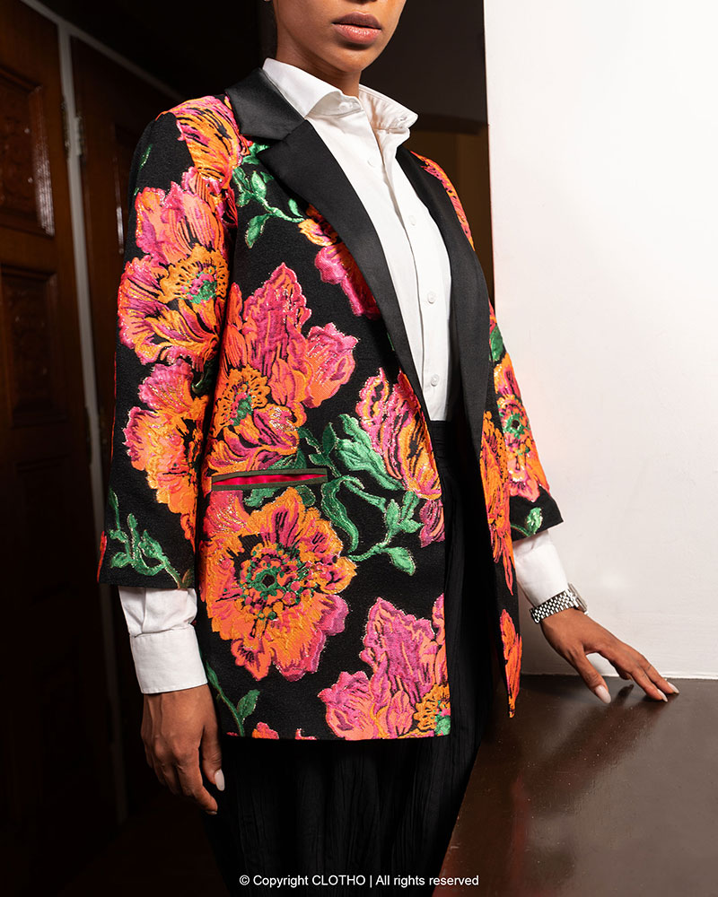 GLORİOUS EMBOSSED FLOWER COAT