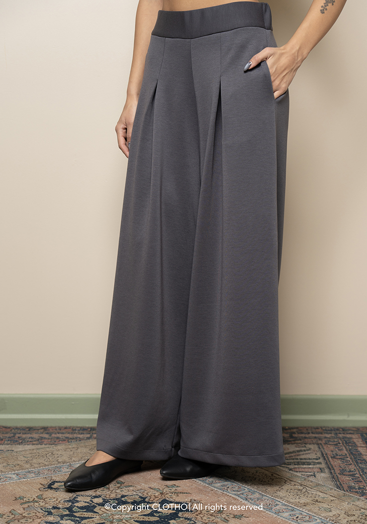 FLOVE PLEATED GREY