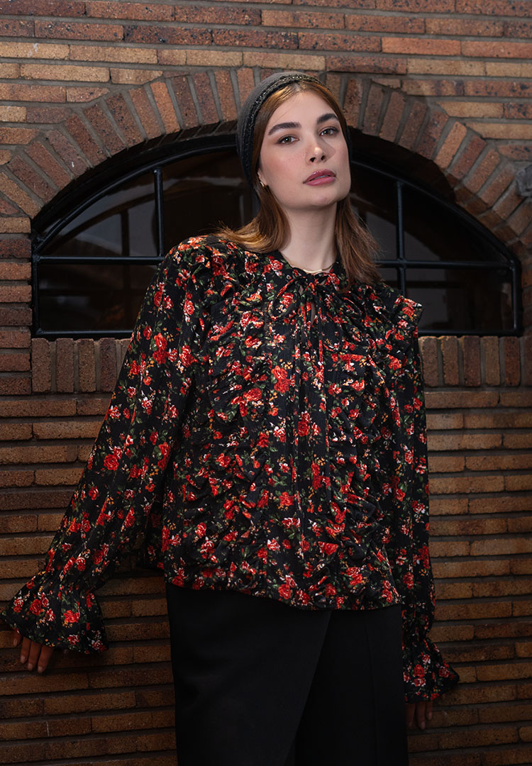 بلوز زنانه ى بند دار