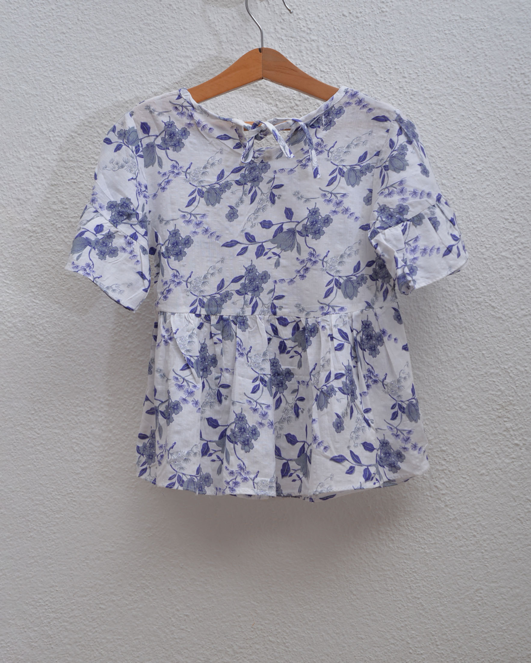 FLORAL DRESS WHITE-BLUE